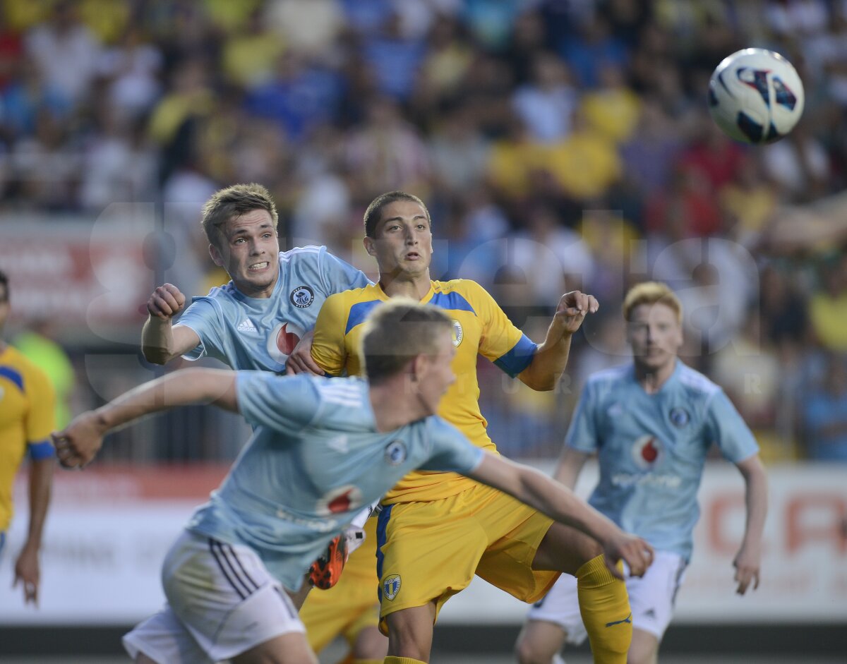 FOTO şi VIDEO Petrolul - Vikingur 3-0 » Ploieştenii se pregătesc de turul 3 din EL