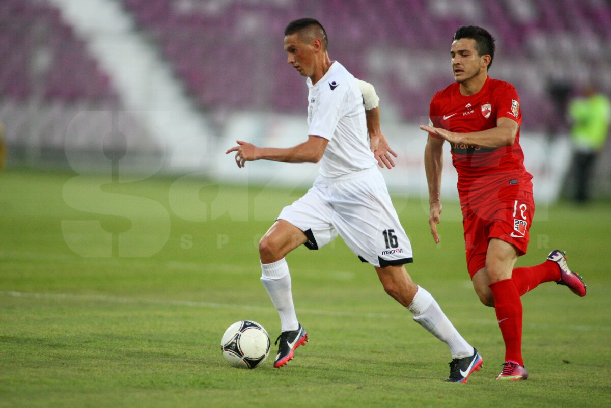 VIDEO+FOTO SMURD-ul n-a funcţionat » ACS Poli a învins Dinamo cu 2-0!