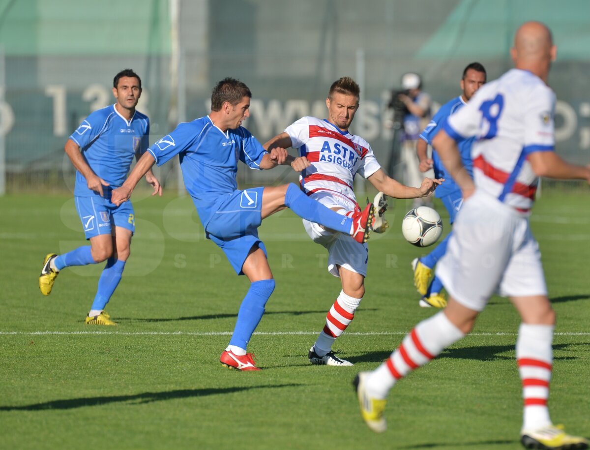 FOTO&VIDEO Debut cu stîngul în Liga 1 pentru braşoveni » Corona - Oţelul 0-1