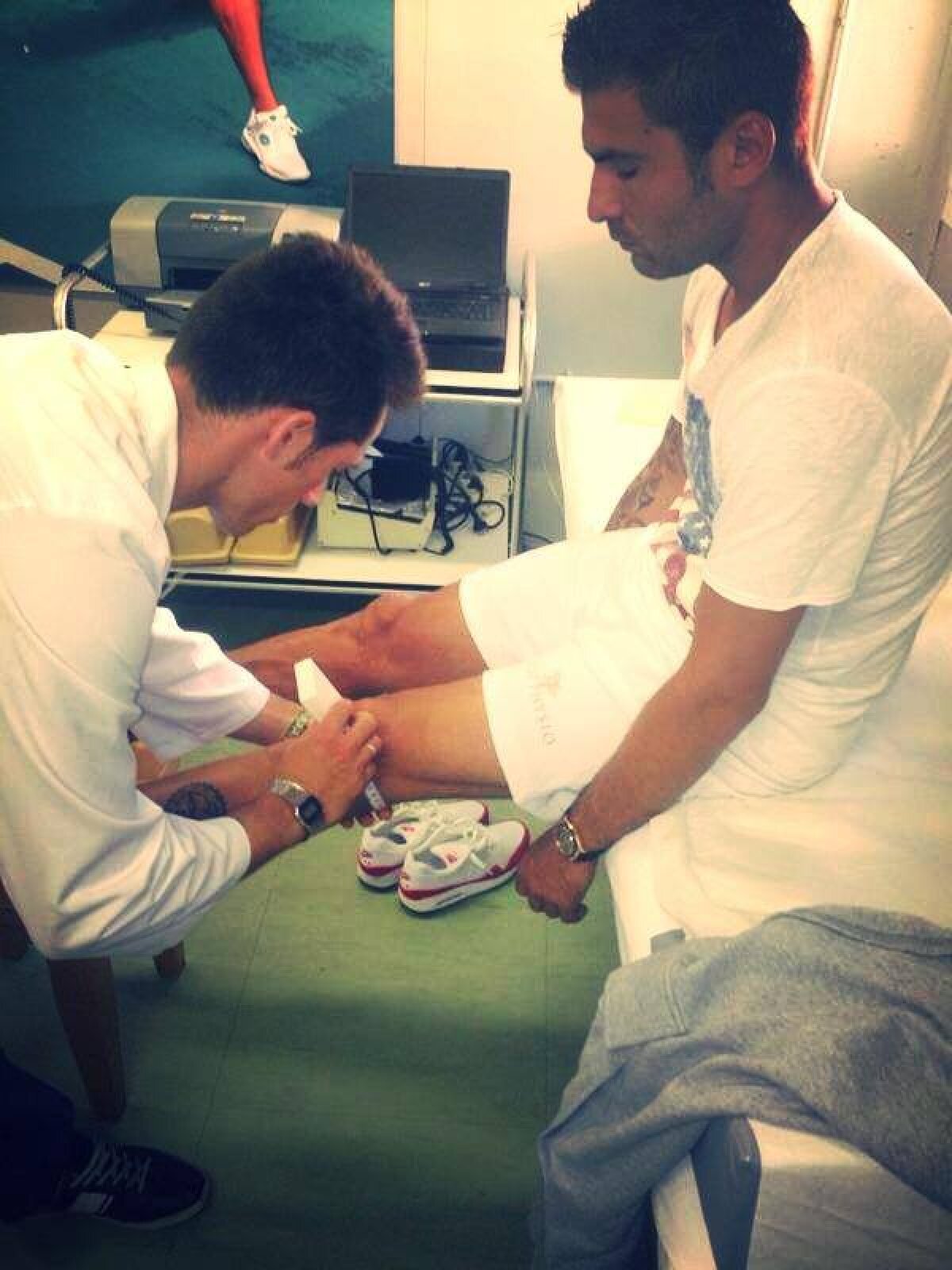 Adrian Mutu a scăpat de operaţie şi se poate antrena normal cu Ajaccio