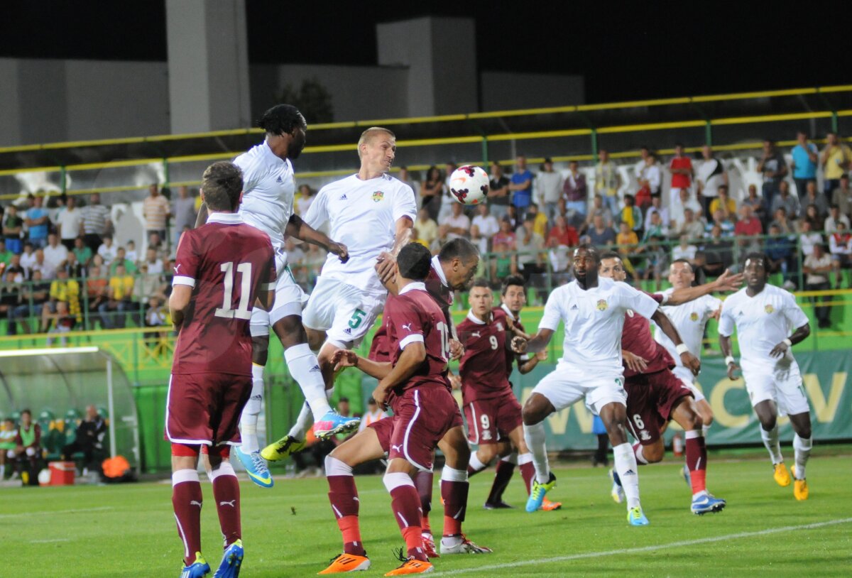 FOTO&VIDEO Giuleşteni cu două feţe » După o repriză dezastruoasă, Rapid a fost aproape să producă surpriza la Vaslui, 1-2