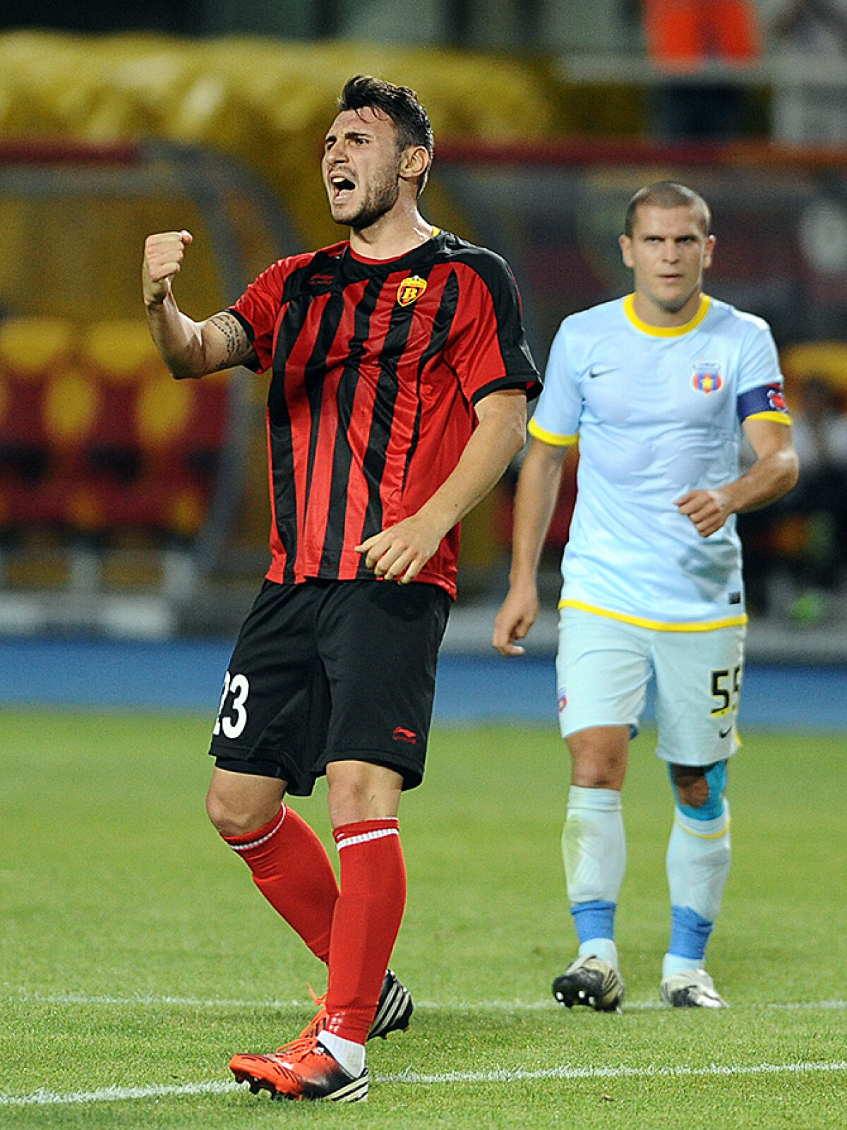 FOTO Încă doi paşi » Steaua a învins-o pe Vardar şi în Macedonia, 2-1, şi e gata de înfruntarea cu Dinamo Tbilisi