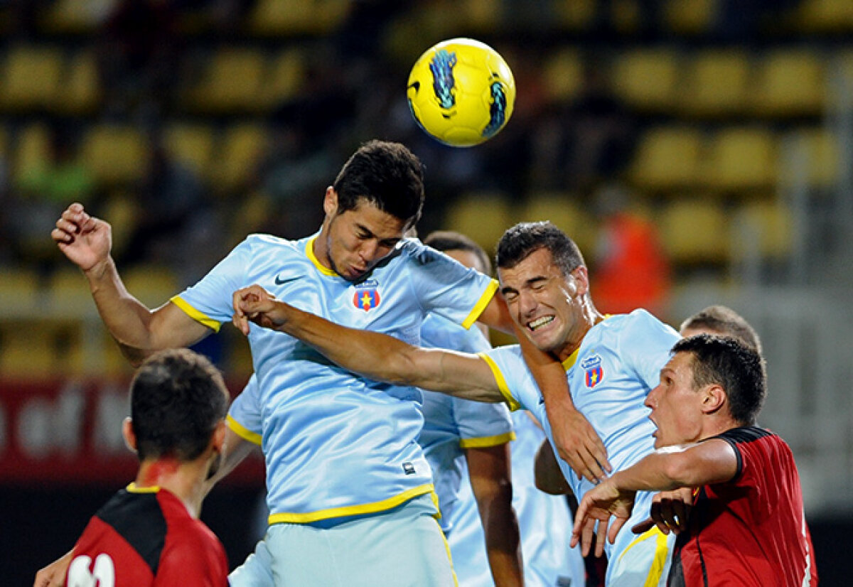 FOTO Încă doi paşi » Steaua a învins-o pe Vardar şi în Macedonia, 2-1, şi e gata de înfruntarea cu Dinamo Tbilisi