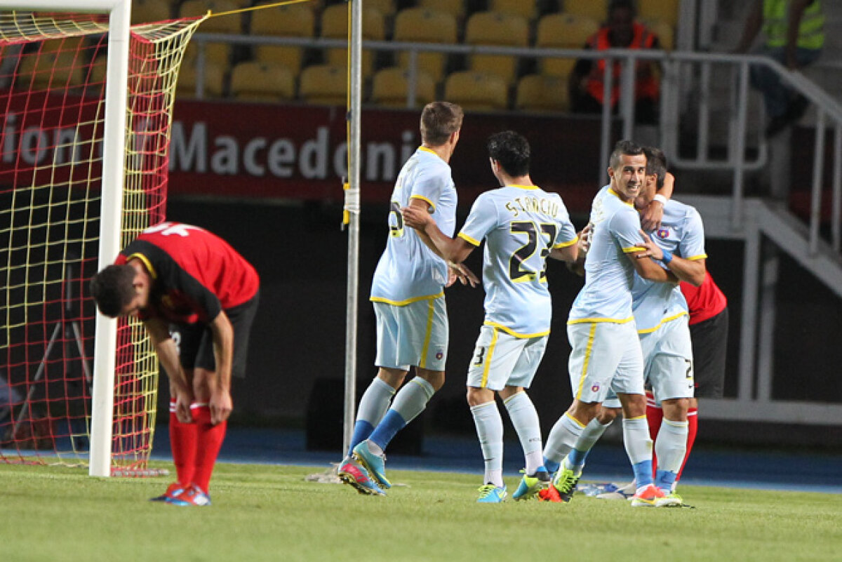 FOTO Încă doi paşi » Steaua a învins-o pe Vardar şi în Macedonia, 2-1, şi e gata de înfruntarea cu Dinamo Tbilisi