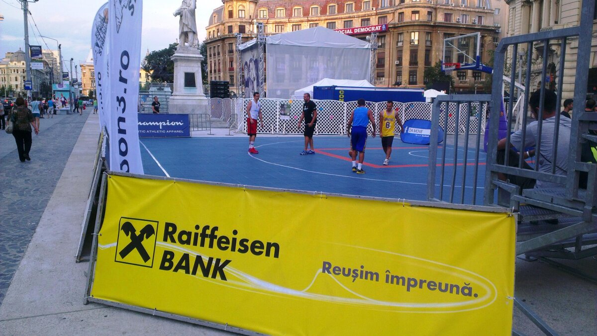 Week-end canicular în Piaţa Universităţii » Timp de două zile joacă baschet la Bucharest Challenger!