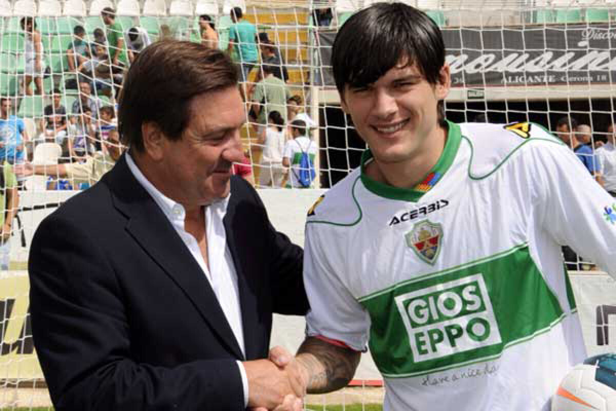 Săpunaru a dezvăluit ce antrenor român l-a convins să semneze cu Elche: "A vorbit frumos despre oraş"