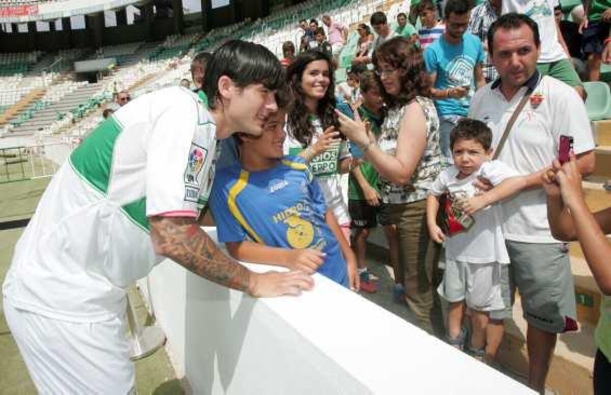 Săpunaru a dezvăluit ce antrenor român l-a convins să semneze cu Elche: "A vorbit frumos despre oraş"