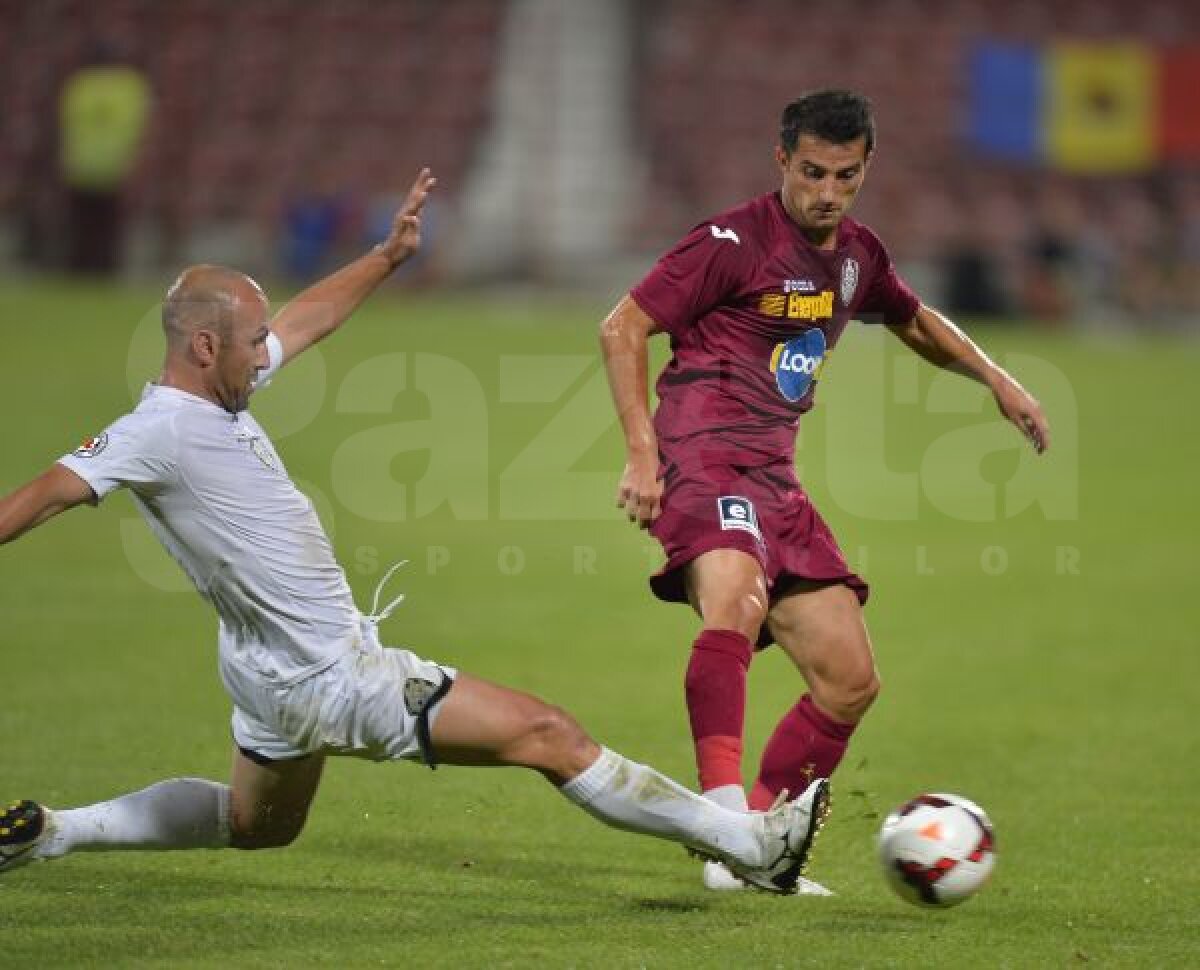 VIDEO+FOTO CFR Cluj a remizat cu ACS Poli, 2-2, într-un meci pe care l-a terminat în opt jucători!