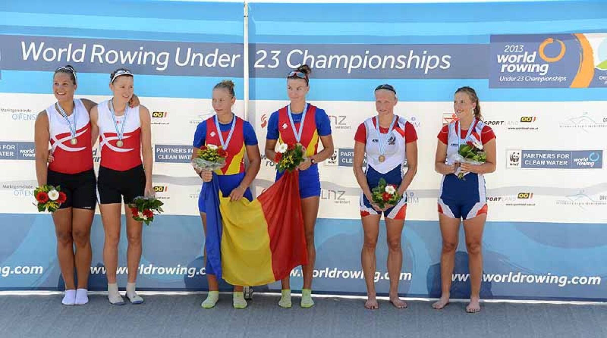FOTO Aurul din apă » România a cucerit patru medalii de aur la Mondialele de tineret