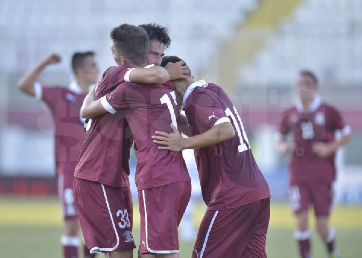 VIDEO+FOTO Egal între tineri » Rapid şi Viitorul au remizat în Giuleşti, 1-1