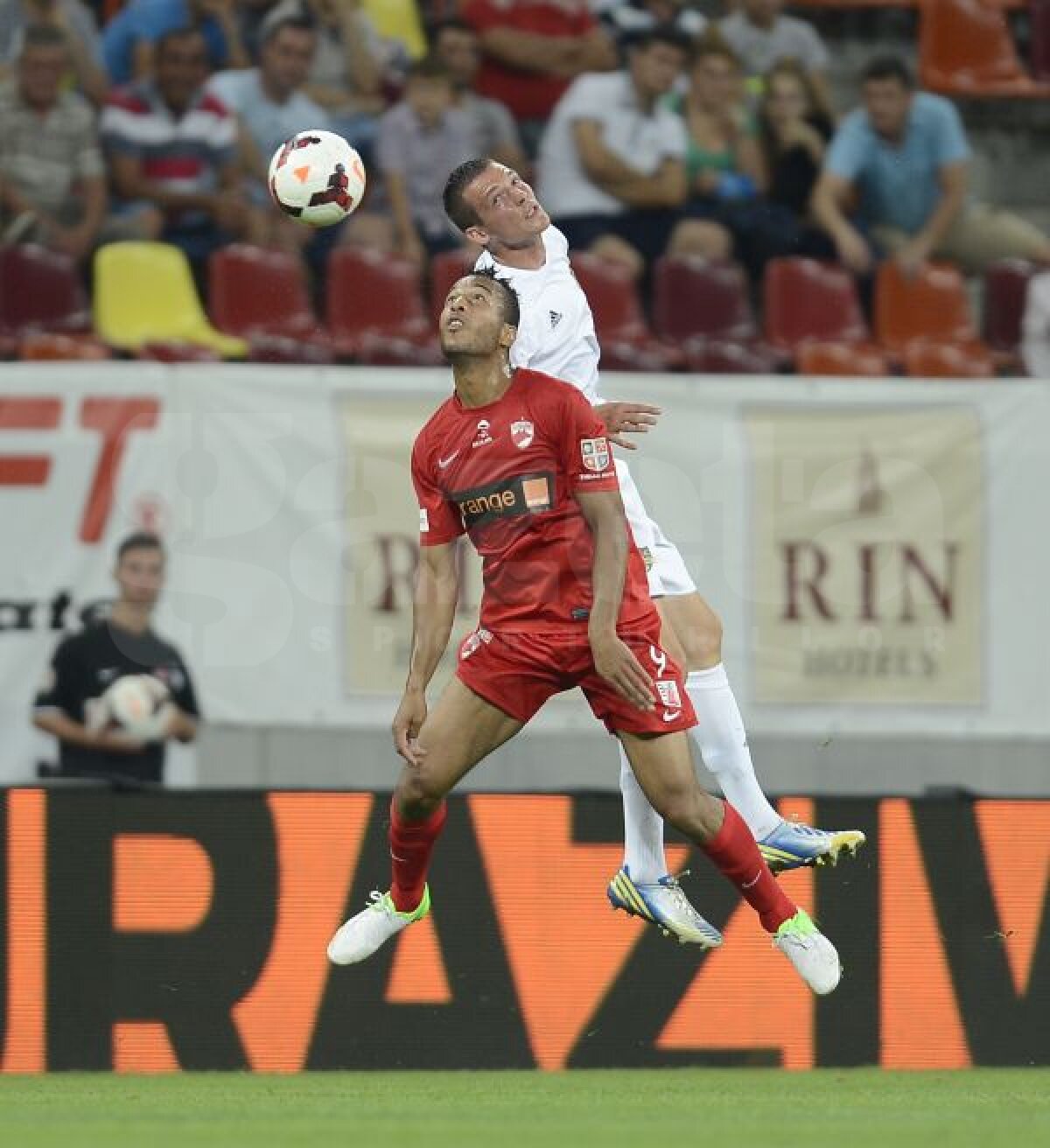 VIDEO+FOTO S-a rupt ghinionul » Dinamo a bătut Vasluiul, 2-0, după 7 înfrîngeri consecutive