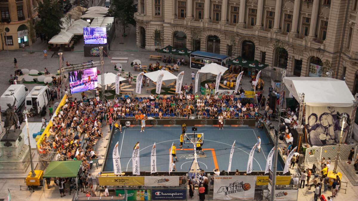 GALERIE FOTO » Campionii mondiali, campioni şi la Universitate în cadrul Bucharest Challenger!