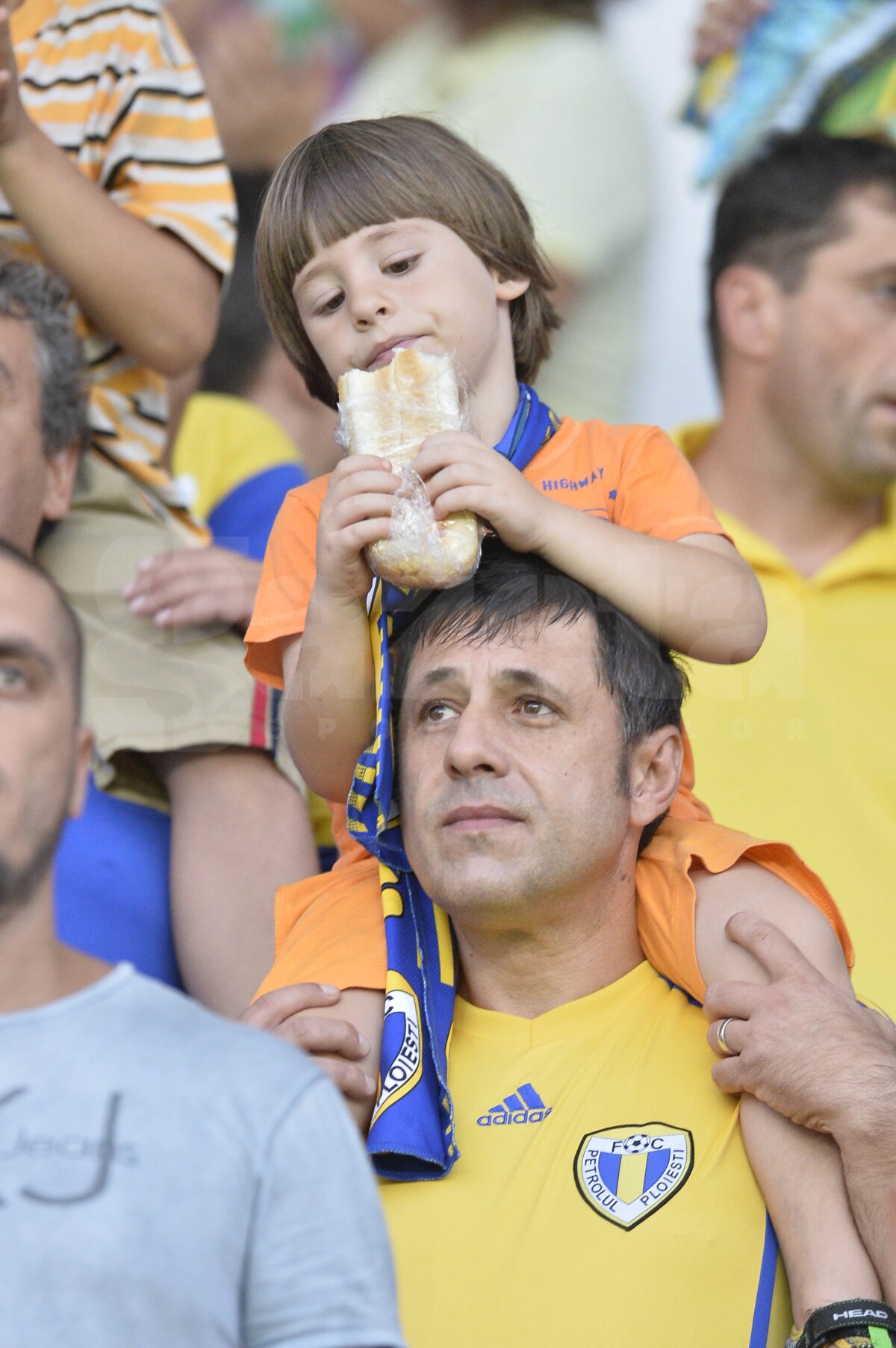 FOTO + VIDEO Final incendiar în derby-ul european cu două goluri şi un penalty ratat » Petrolul - Pandurii 1-1