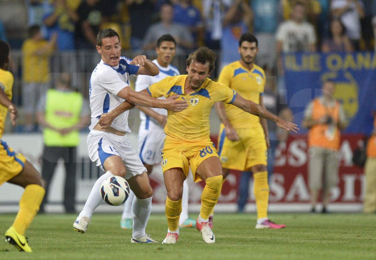FOTO + VIDEO Final incendiar în derby-ul european cu două goluri şi un penalty ratat » Petrolul - Pandurii 1-1
