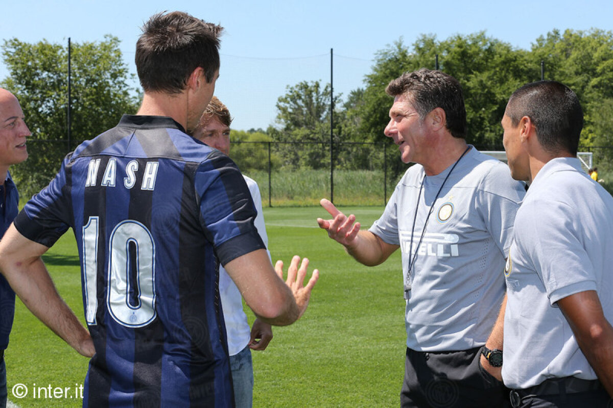 FOTO Steve Nash, ”în probe” la Interul lui Chivu. Starul lui Lakers a arătat că ştie cu mingea!