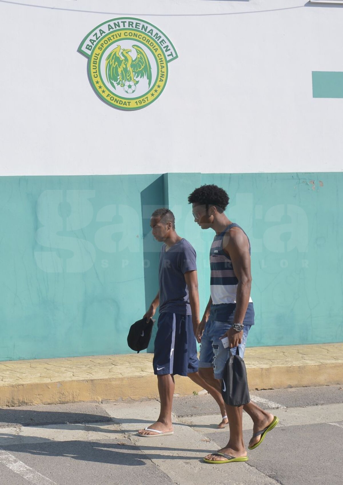 FOTO Concordia pregăteşte meciurile de Liga 1 »  Chirilă şi-a chemat de urgenţă jucătorii la antrenament