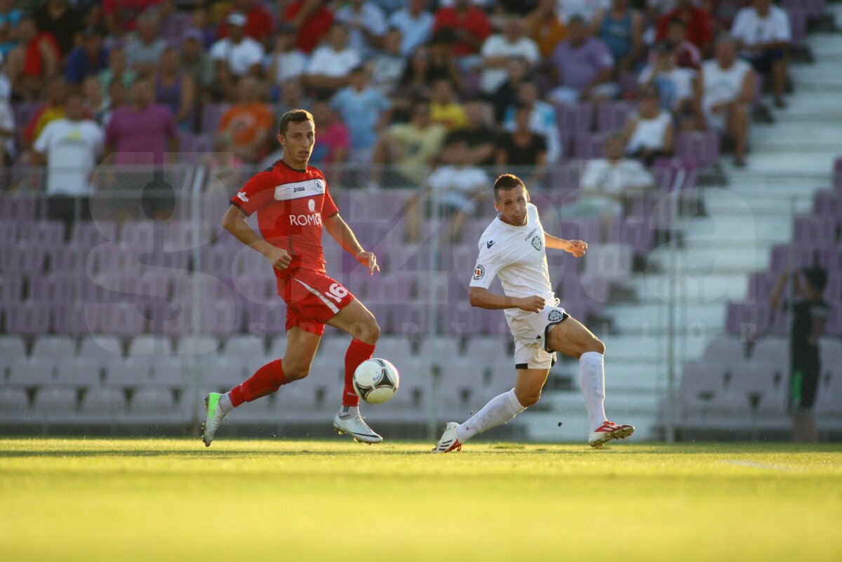 FOTO şi VIDEO Tot Banatul-i fruncea » ACS Poli - Gaz Metan 2-1