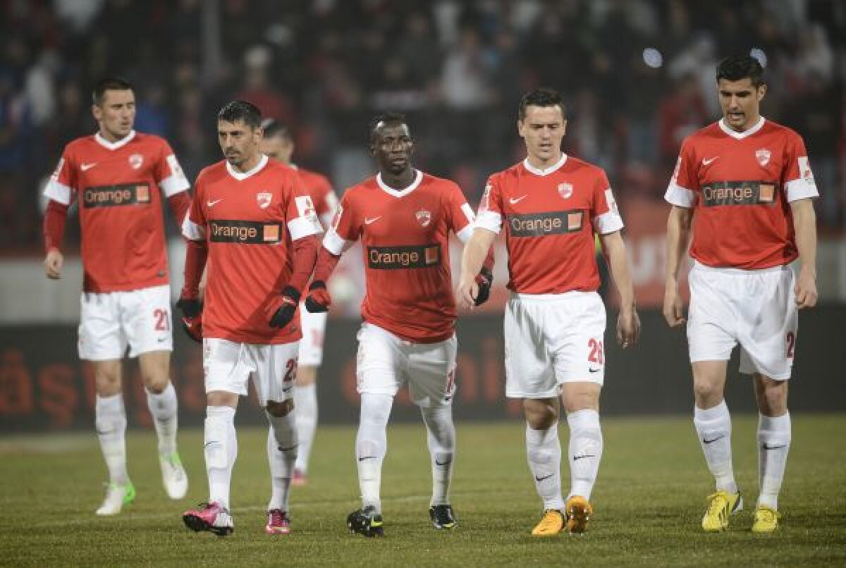 Atmosferă incendiară la Dinamo înainte de derby: un titular exclus din lot după 0-0 cu Viitorul!