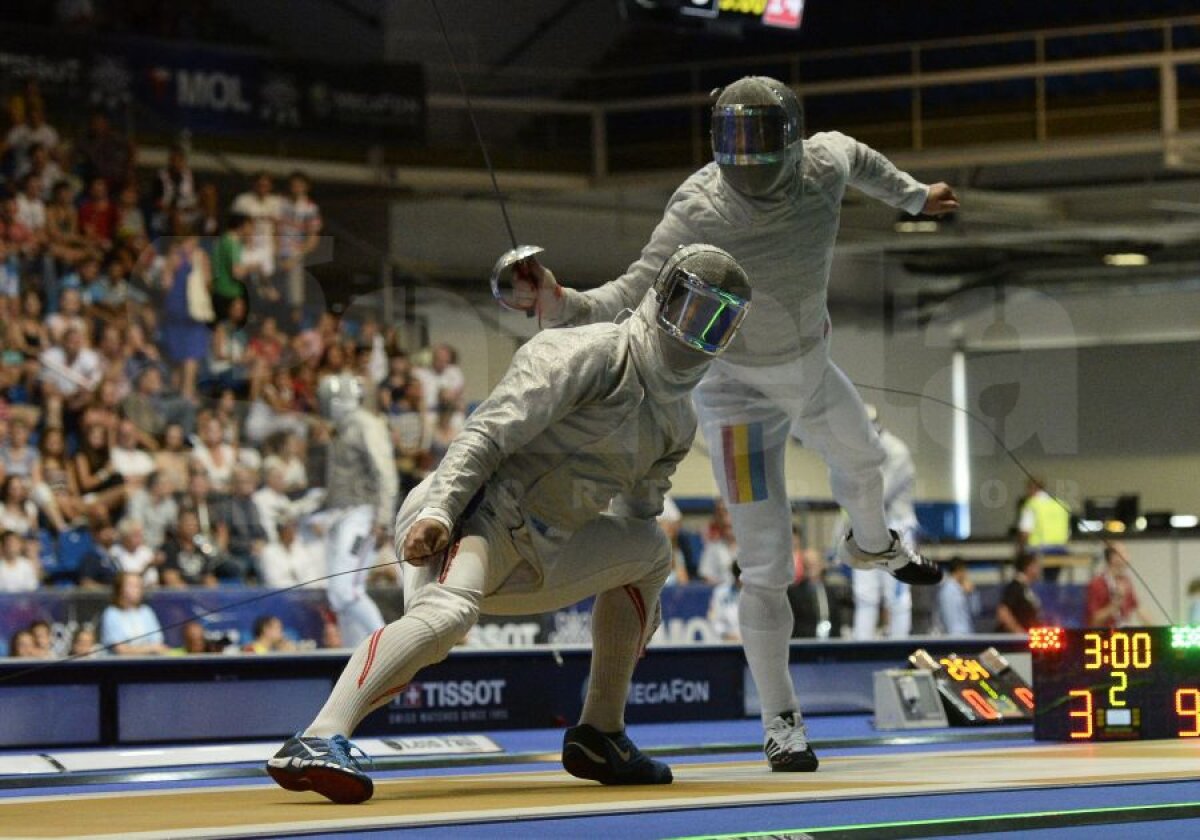 FOTO Dolniceanu a pierdut în semifinalele Campionatelor Mondiale de la Budapesta şi rămîne cu medalia de bronz
