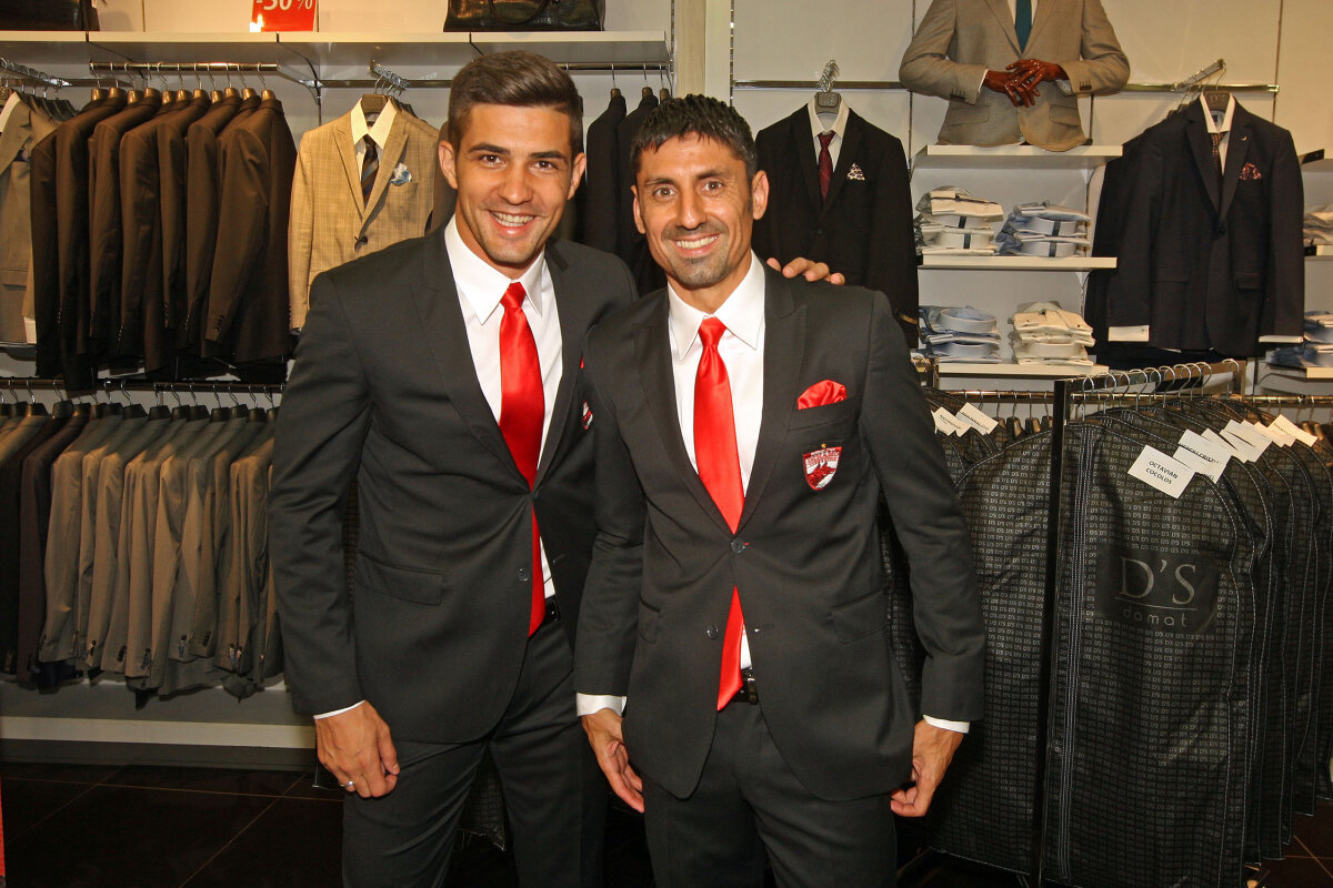 GALERIE FOTO ”Cîinii” la costum » Dinamoviştii au oficializat un parteneriat de imagine cu Damat