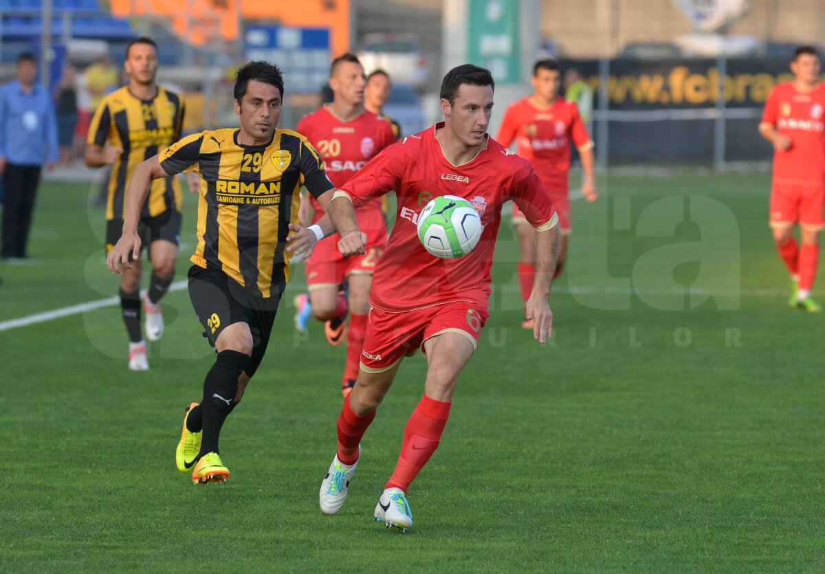 FOTO şi VIDEO FC Braşov - FC Botoşani 1-2 » Moldovenii sînt lideri în Liga 1