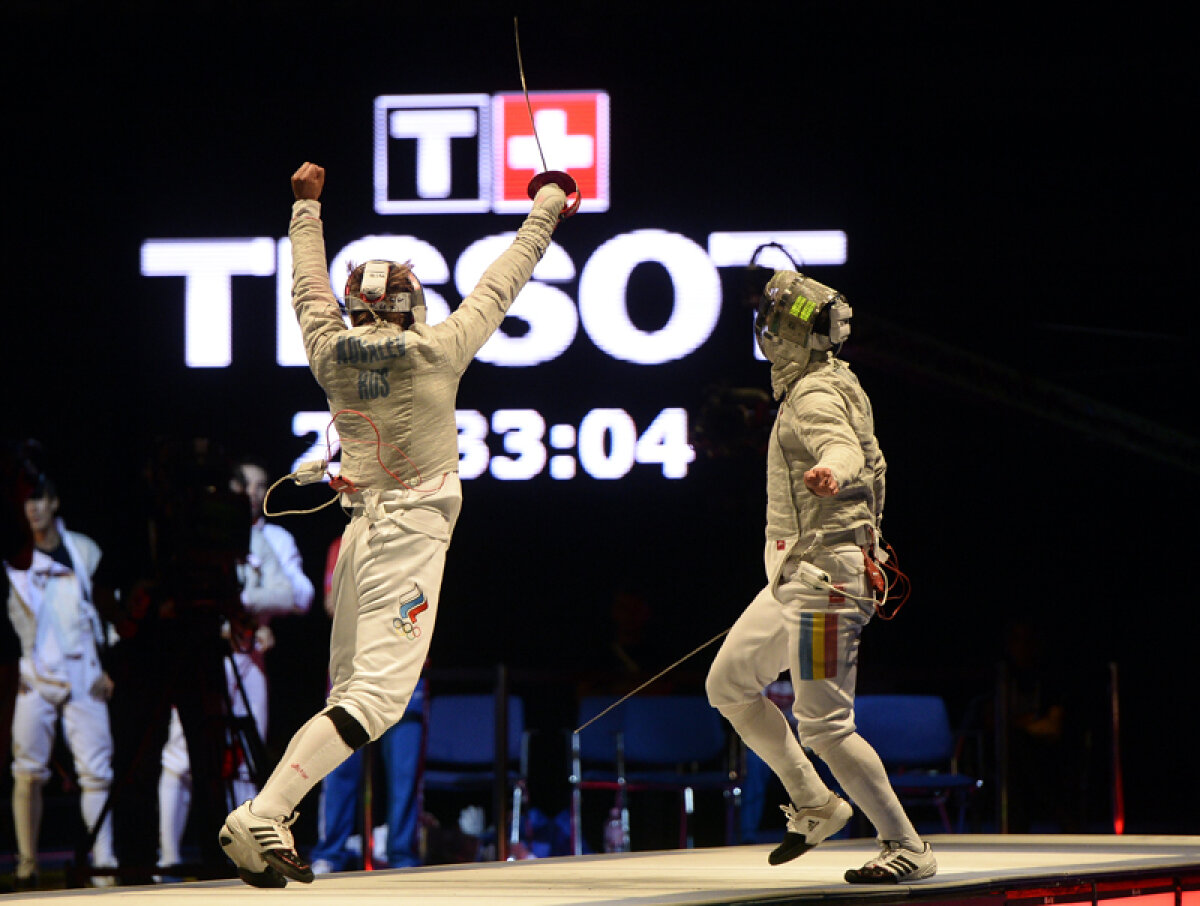 FOTO Pui de muschetari » Ziua de foc a sabrerilor s-a încheiat cu medalia de argint