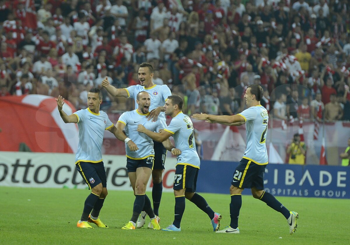 FOTO şi VIDEO Dinamo - Steaua 1-2 » Roş-albaştrii cîştigă la limită şi egalează marea rivală la victorii