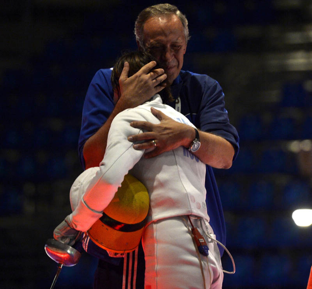 Medalii legate cu tricolor » Echipa feminină de spadă a cucerit la Budapesta medalia de bronz