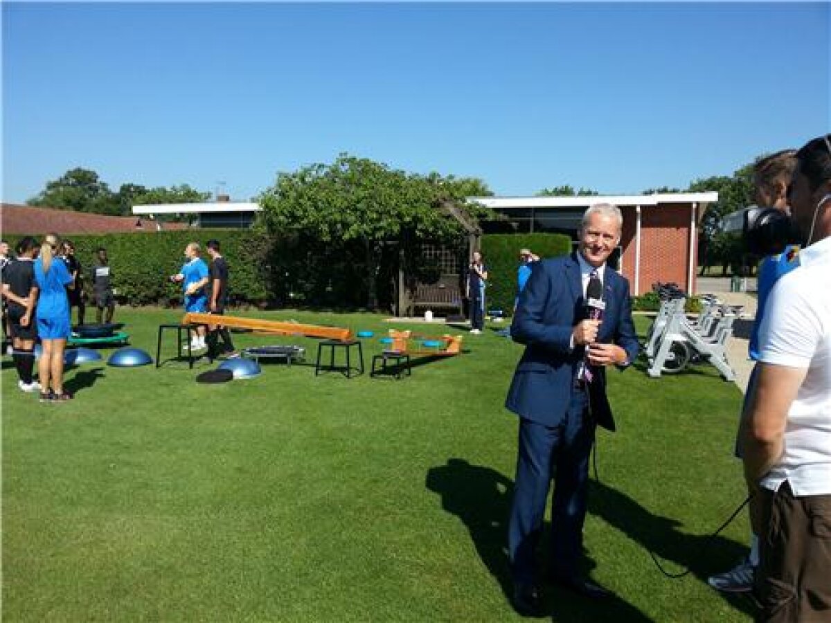 FOTO şi VIDEO Record jurnalistic » Sky Sports a transmis live în 12 ore de pe 92 de stadioane din Anglia