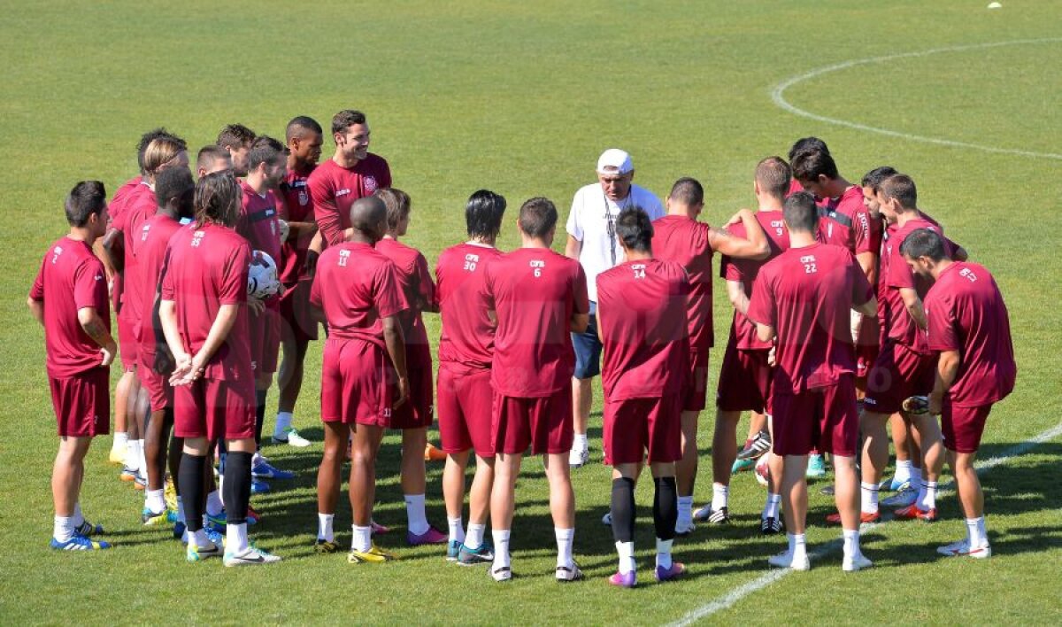 GALERIE FOTO Grigoraş a dat primele indicaţii pentru meciul cu Steaua: "La CFR e provocarea carierei"
