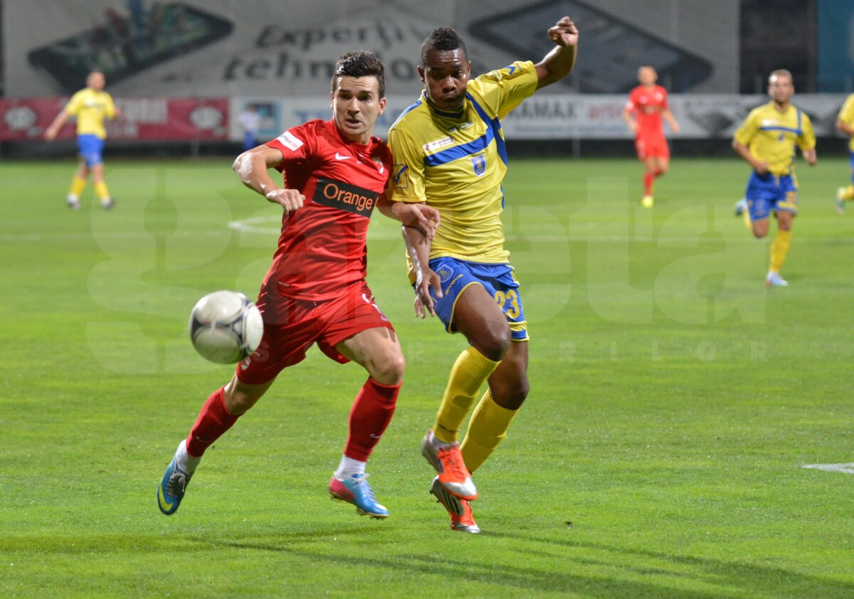 VIDEO+FOTO Se încheie era Mulţescu? » Dinamo a obţinut doar o remiză, 1-1, în faţa Coronei Braşov