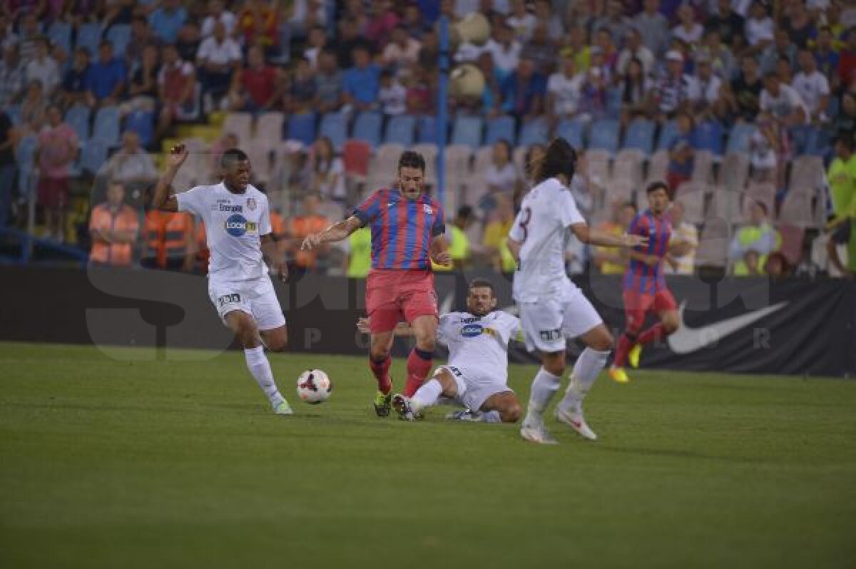 VIDEO+FOTO Steaua s-a impus cu un categoric 3-0 în derby-ul cu CFR Cluj! Urmează Legia