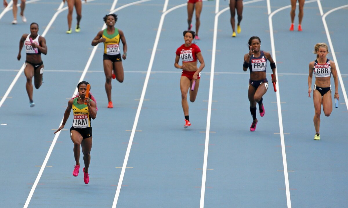 FOTO Tripla coroană » Usain Bolt şi Shelly-Ann Fraser-Pryce sînt eroii Mondialului de la Moscova