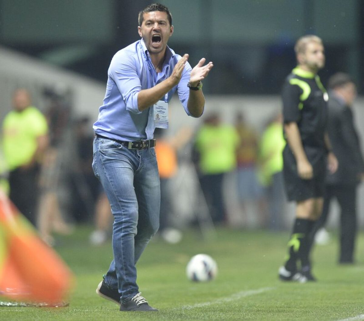 Scandal la Petrolul înainte de turul cu Swansea » Contra: "Nu ştiu cum să mai gestionez situaţia! Nu mai e linişte la echipă"