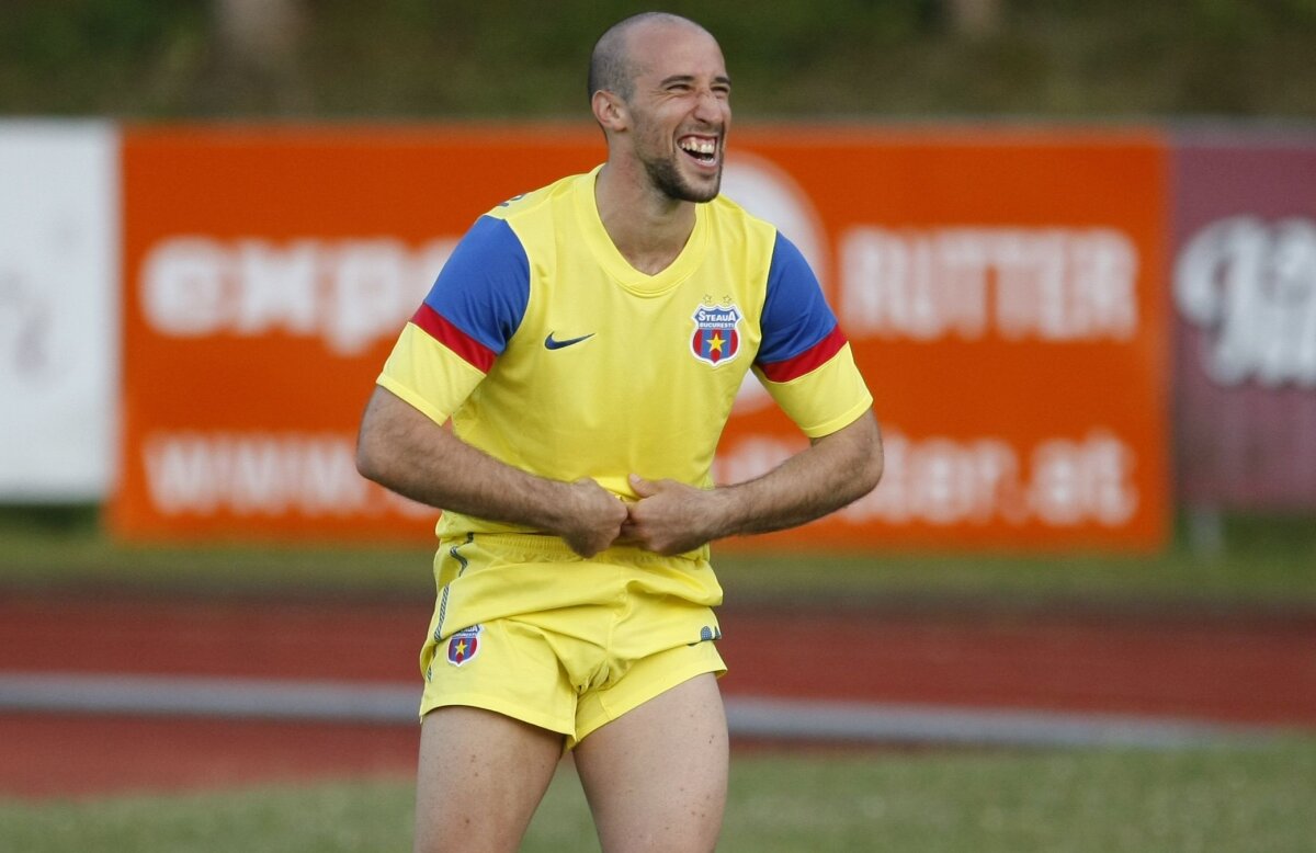 FOTO Cirque du Lato! » Scîntei la Steaua cu o zi înainte de Legia: Reghecampf nu l-a mai primit pe Latovlevici la antrenament
