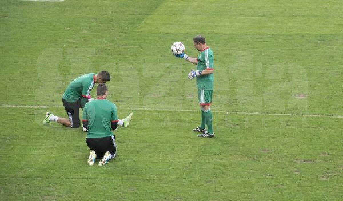 FOTO Pregătiţi de luptă » Legia a efectuat ultimul antrenament înainte de meciul cu Steaua