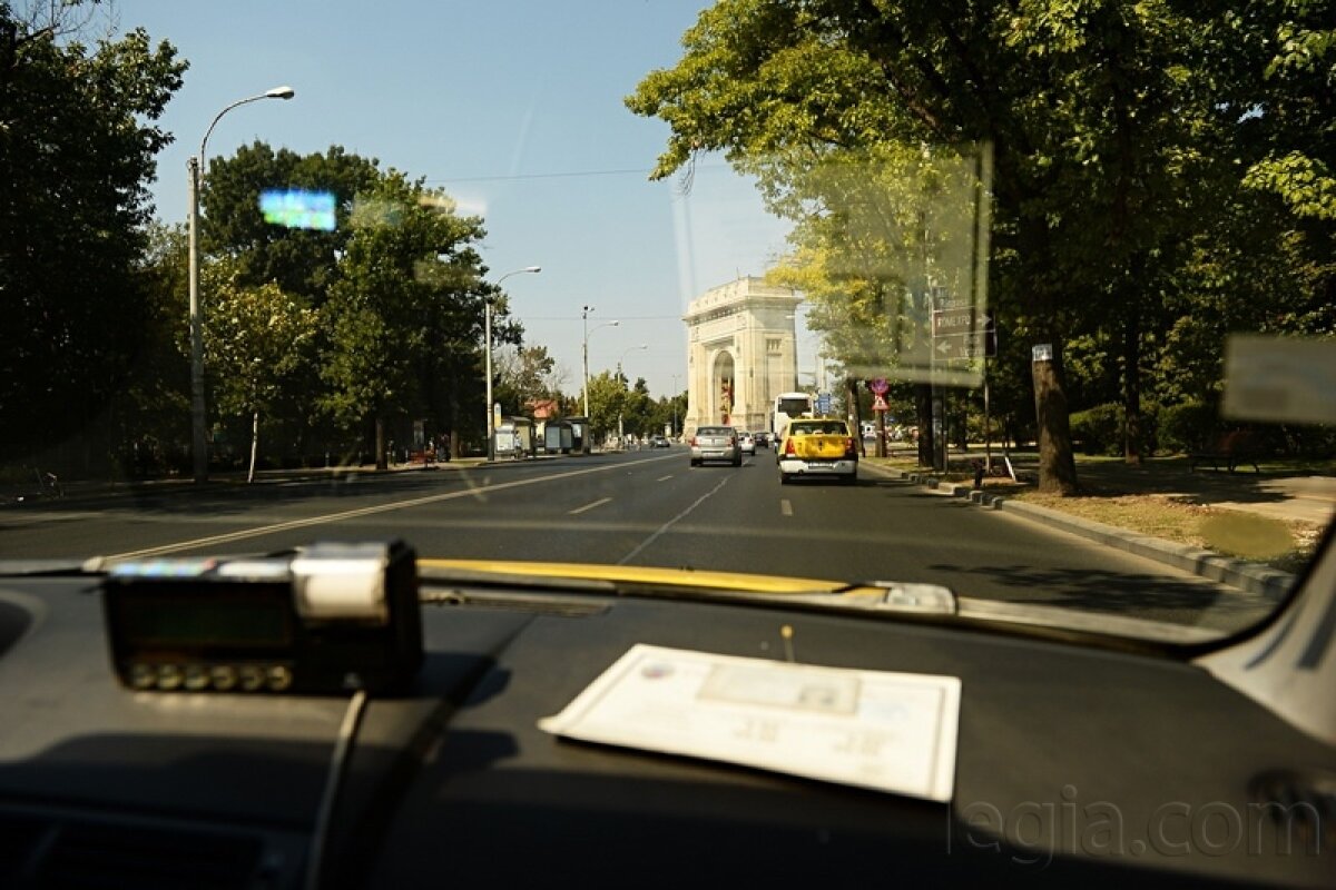 FOTO Au mers cu taxi-urile pînă în Herăstrău » Imagini de la plimbarea jucătorilor Legiei :)