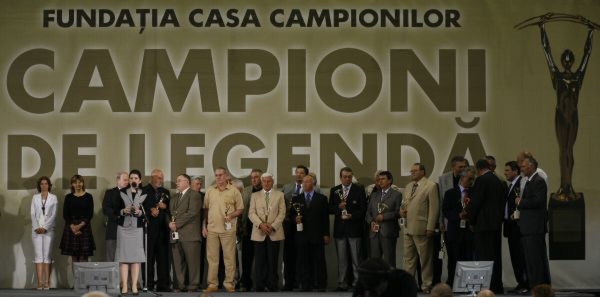 Mihai Redl, dublu campion mondial în 1961 şi 1964, s-a stins din viaţă marţi, în Germania, la 77 de ani: "Ne jucăm de-a zece negri mititei. Am mai rămas cinci!"