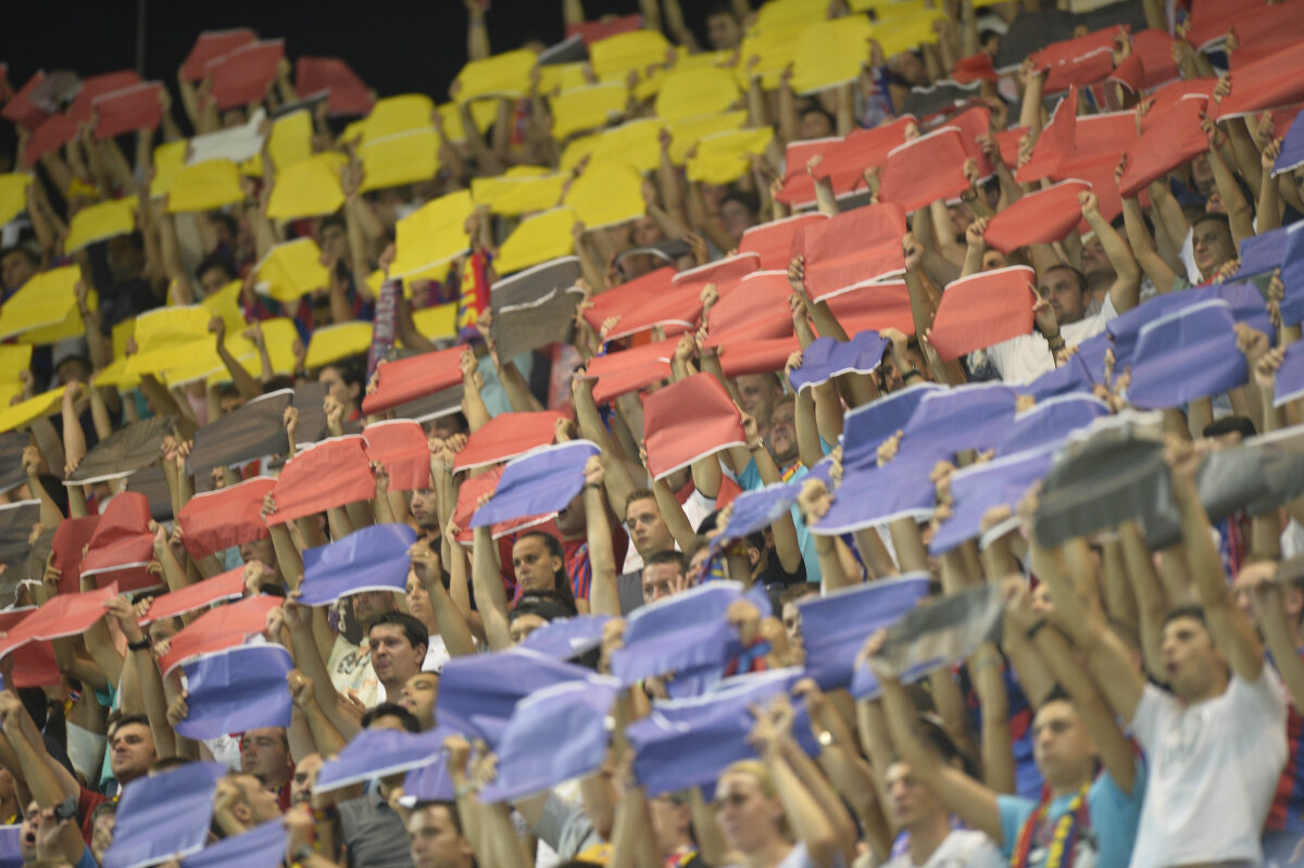 FOTO Coregrafie impresionată a galeriei Stelei » "Nimeni nu ne poate învinge"