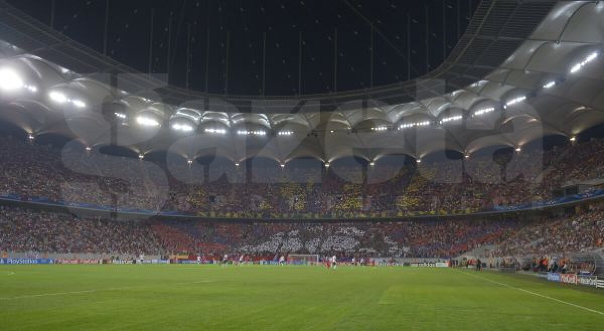 FOTO Ce dor le-a fost! » Fanii Stelei au creat aseară o atmosferă demnă de Liga Campionilor