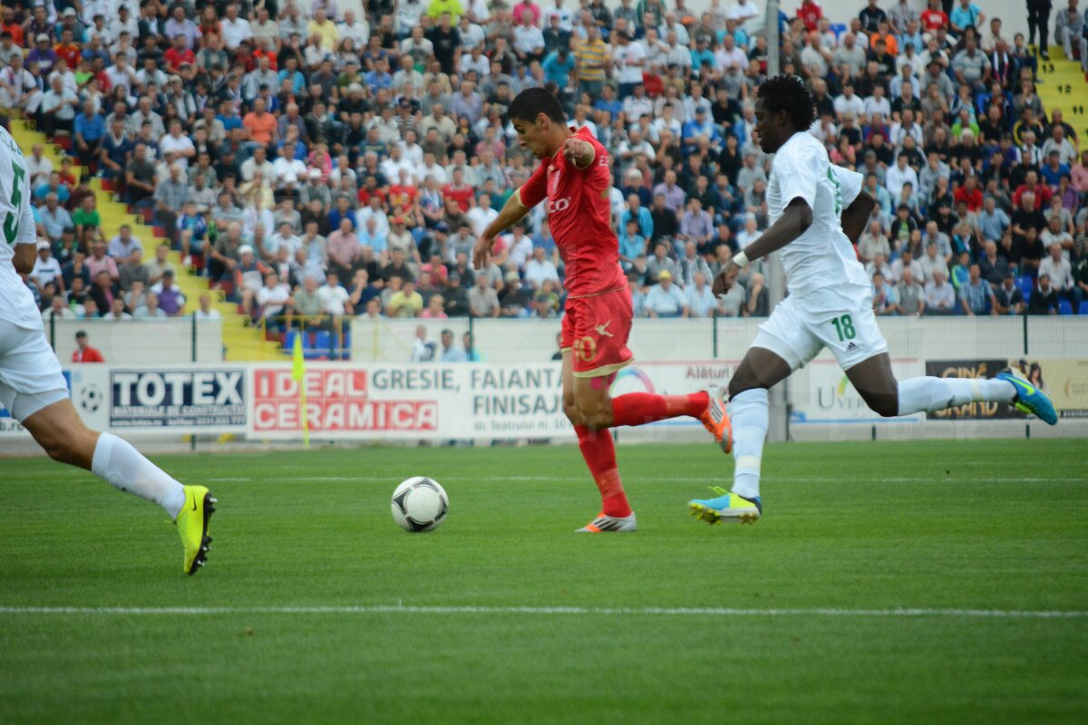 FOTO şi VIDEO FC Botoşani învinge pe FC Vaslui cu 1-0 şi devine noul lider al Ligii 1