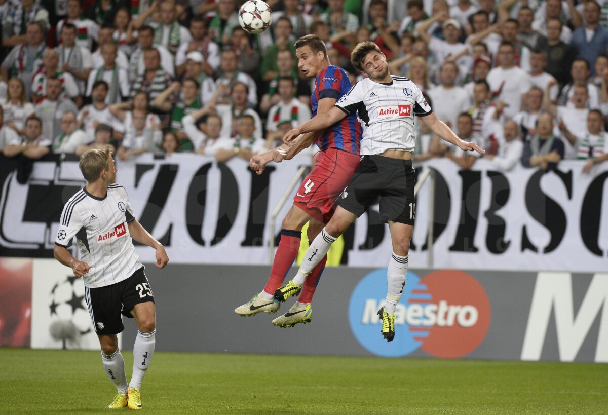 VIDEO şi FOTO Achiziţii de milioane! Stanciu şi Piovaccari i-au luat bilet Stelei în loja VIP a fotbalului european: 2-2 la Varşovia