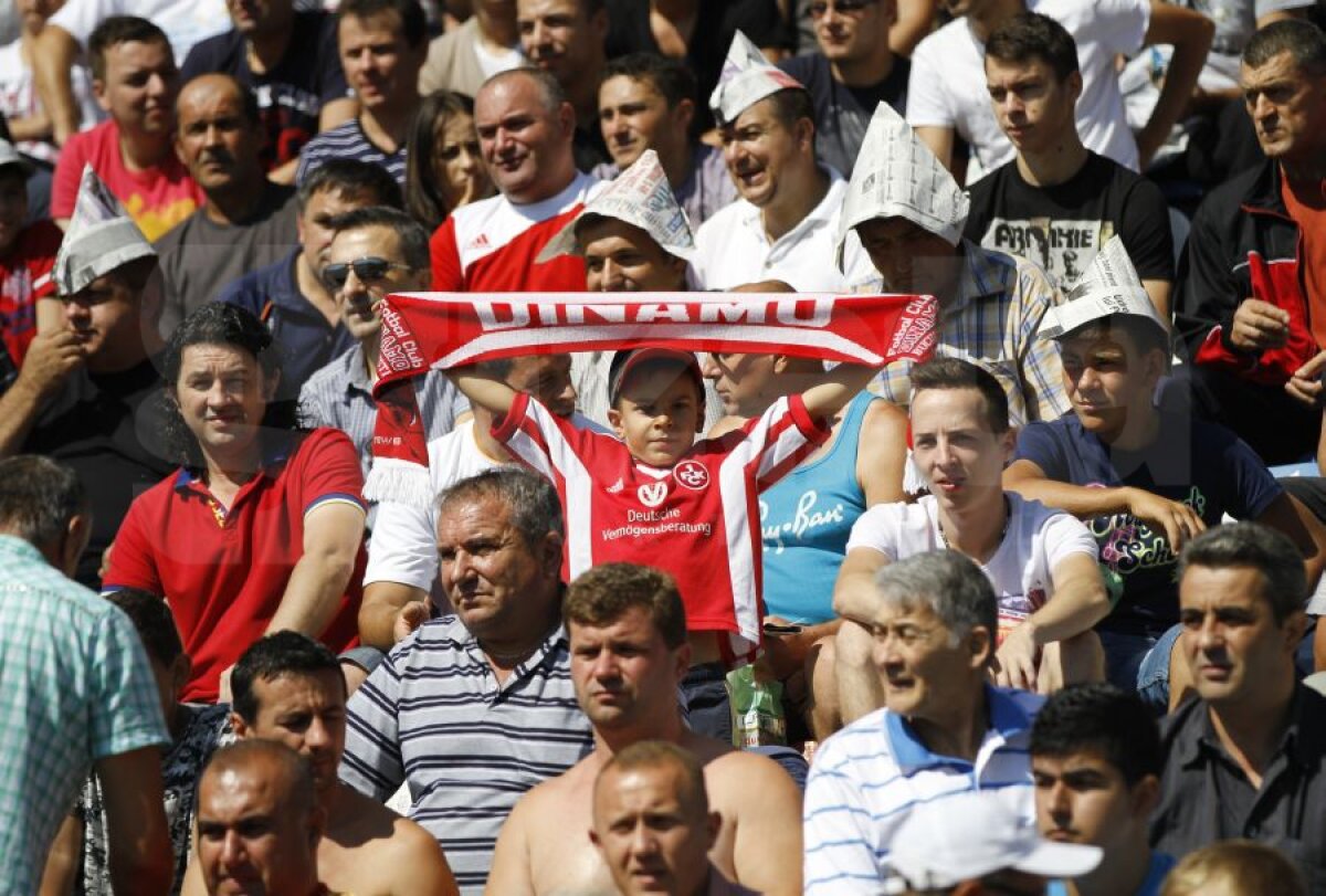 FOTO Niculescu i-a bătut pe "cîini" » Dinamo a fost învinsă de o echipă de liga a 2-a! Reacţia lui Mulţescu