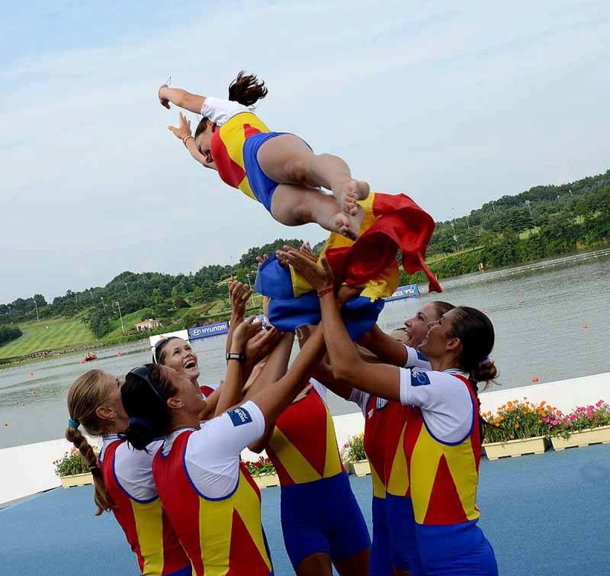 Logodite cu argintul » Echipajul de 8+1 a cucerit a doua medalie de argint pentru România la Mondialele de la Chungju