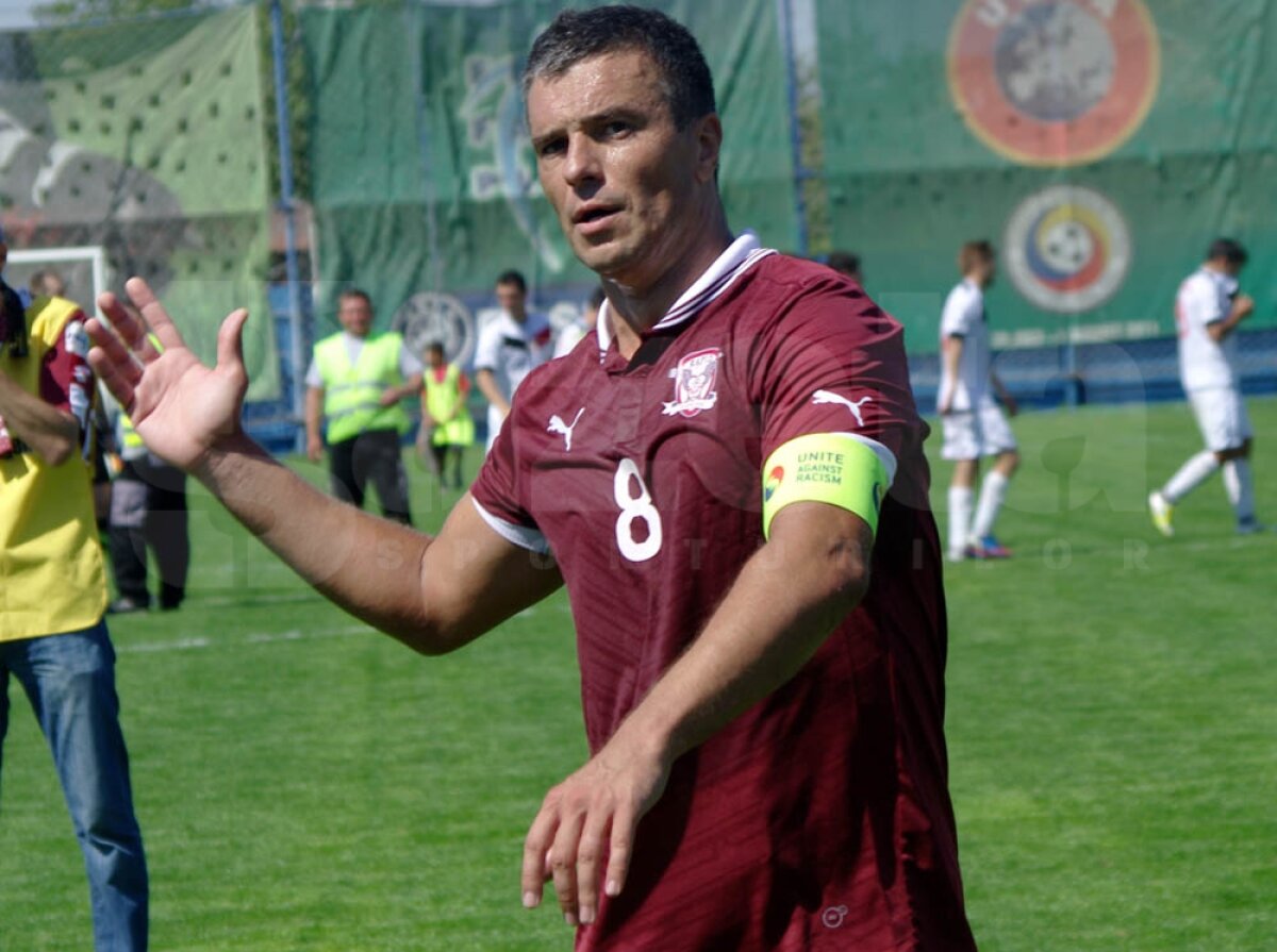 GALERIE FOTO Lacrimi, neputinţă şi speranţe » Cum şi-a petrecut Rapidul prima zi la matineu