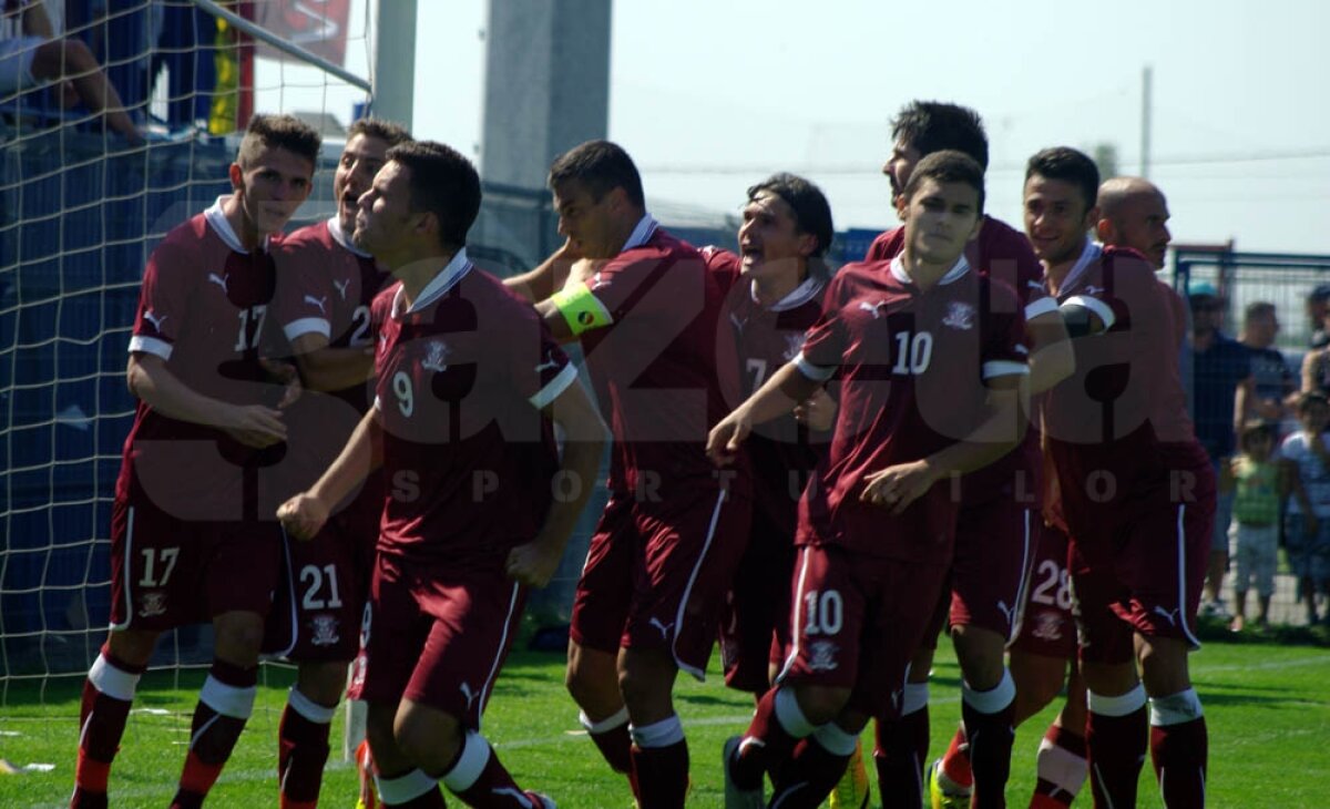 GALERIE FOTO Lacrimi, neputinţă şi speranţe » Cum şi-a petrecut Rapidul prima zi la matineu