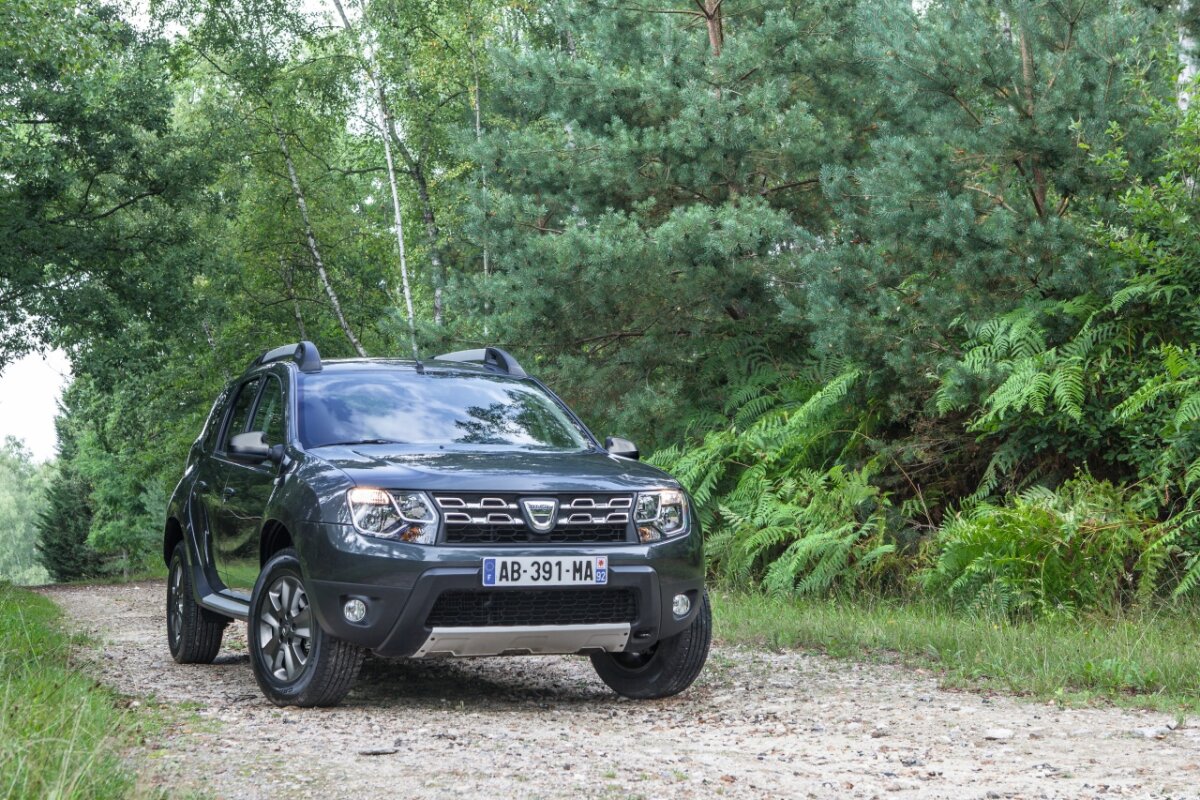 GALERIE FOTO Noua Dacia Duster se lansează mîine oficial la Salonul Auto de la Frankfurt!