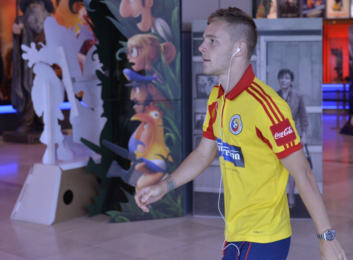 SF pentru "tricolori" » Echipa României s-a relaxat la cinema înaintea meciului cu Turcia