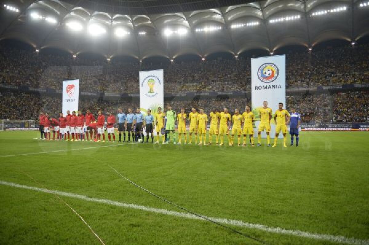 FOTO + VIDEO Campionatul Mondial pare tot mai departe » România - Turcia 0-2