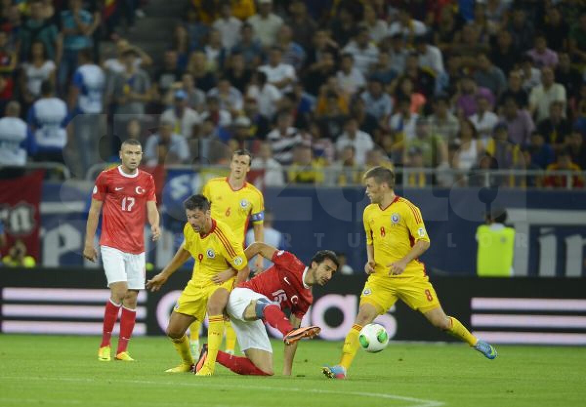 FOTO + VIDEO Campionatul Mondial pare tot mai departe » România - Turcia 0-2